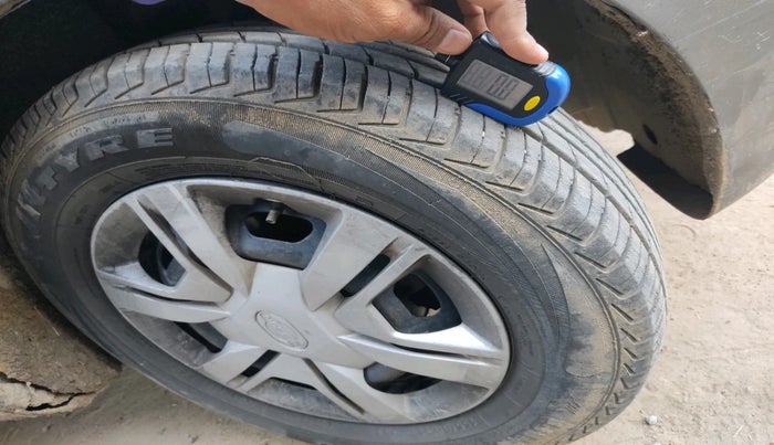 2018 Datsun Redi Go T (O), Petrol, Manual, 45,601 km, tyre