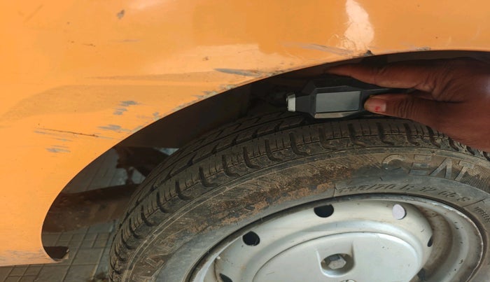 2011 Tata Nano STD, Petrol, Manual, 32,275 km, tyre