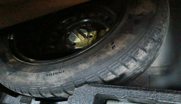 2017 Honda Amaze 1.2L I-VTEC VX, Petrol, Manual, 75,837 km, tyre