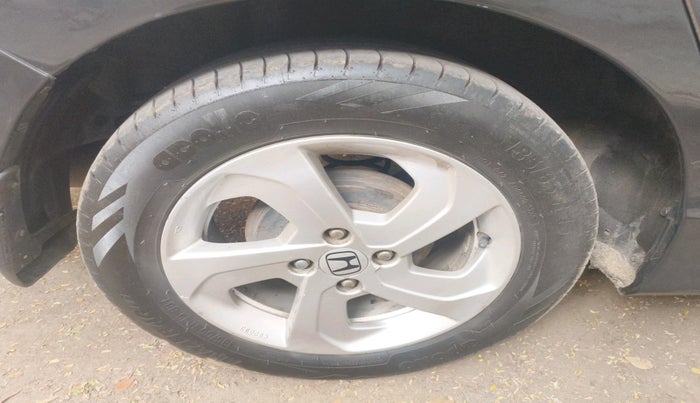 2016 Honda City 1.5L I-VTEC V MT, Petrol, Manual, 68,444 km, tyre