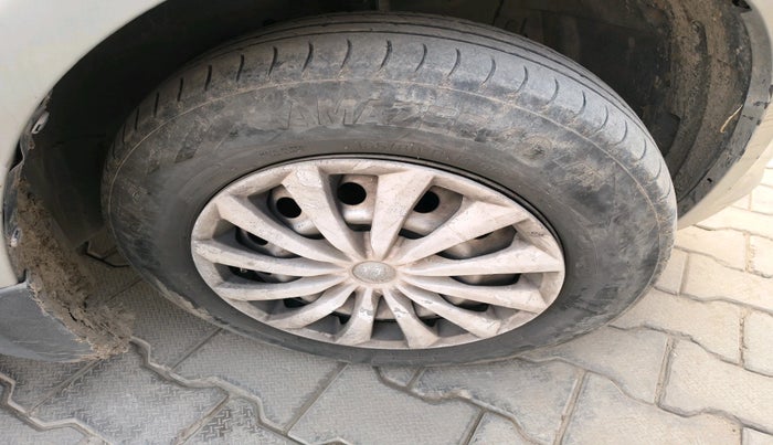 2016 Maruti Swift Dzire LDI, Diesel, Manual, 1,10,056 km, tyre