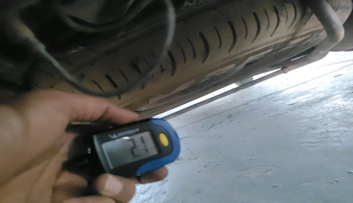 2013 Maruti Ertiga VXI, Petrol, Manual, 1,52,444 km, tyre