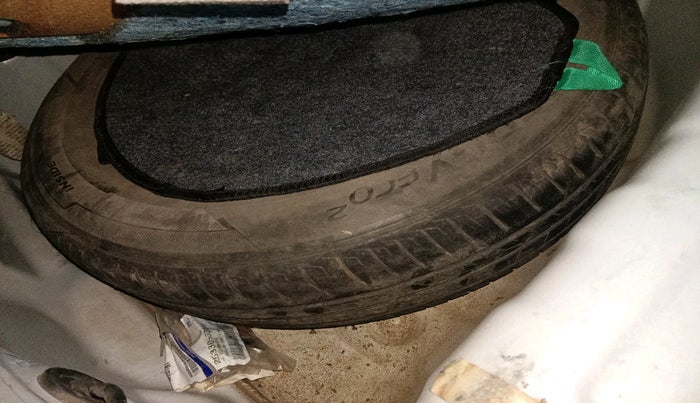 2019 Hyundai NEW SANTRO MAGNA, Petrol, Manual, 74,900 km, tyre