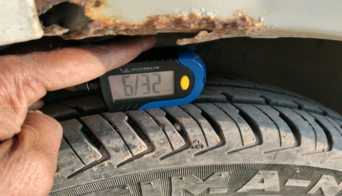 2015 Maruti Wagon R 1.0 LXI, Petrol, Manual, 1,30,115 km, tyre