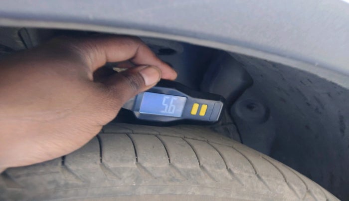 2020 MG ZS EV EXCLUSIVE, Electric, Automatic, 62,960 km, tyre