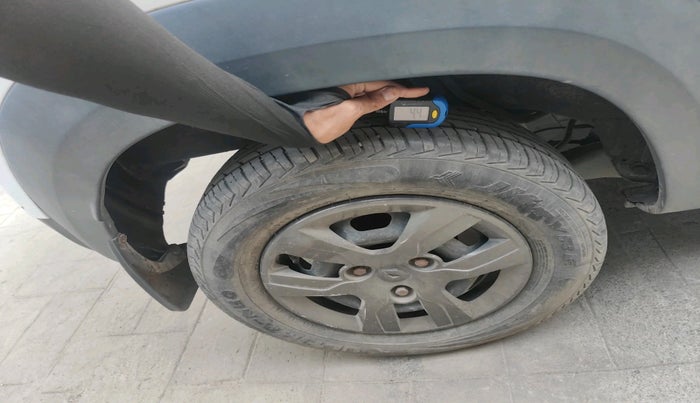 2019 Renault Kwid RXT 1.0 AMT (O), Petrol, Automatic, 22,579 km, tyre