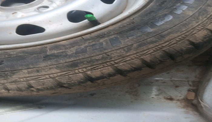 2018 Tata Tiago XZ PETROL, Petrol, Manual, 68,271 km, tyre