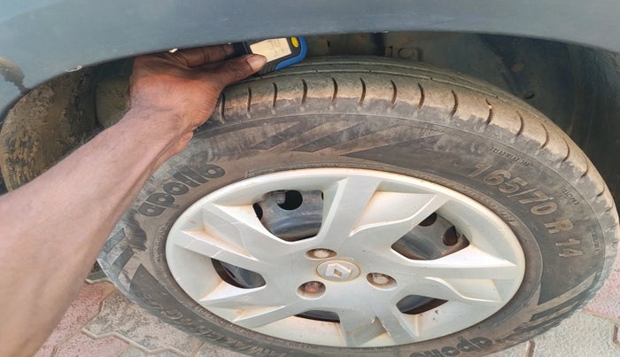 2021 Renault Kwid RXT 0.8, Petrol, Manual, 1,00,592 km, tyre