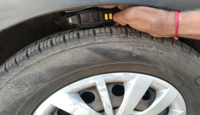 2013 Hyundai i10 SPORTZ 1.2, Petrol, Manual, 73,431 km, tyre