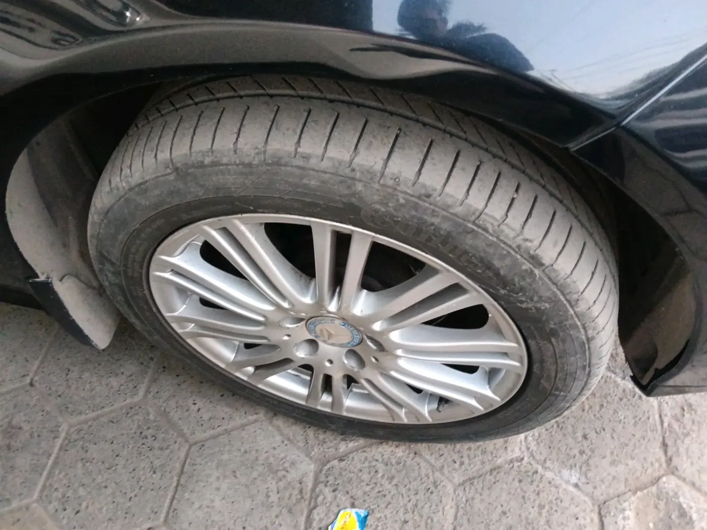 2012 Mercedes Benz E Class E 220 CDI ELEGANCE, Diesel, Automatic, 1,39,213 km, tyre