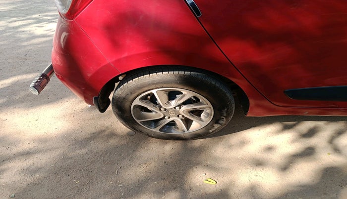 2018 Hyundai Grand i10 ASTA 1.2 KAPPA VTVT, Petrol, Manual, 1,11,541 km, tyre