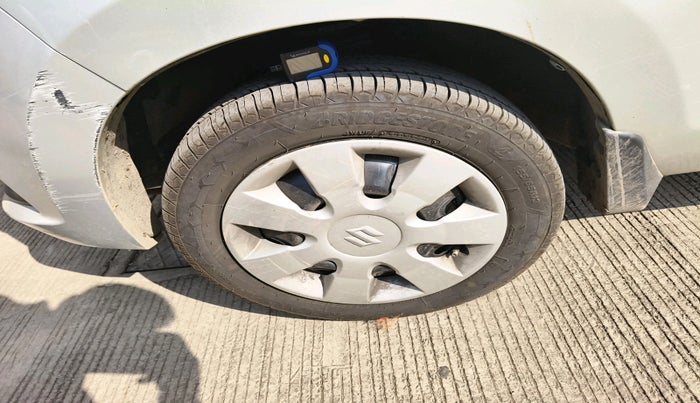 2016 Maruti Alto K10 VXI (O), Petrol, Manual, 81,314 km, tyre