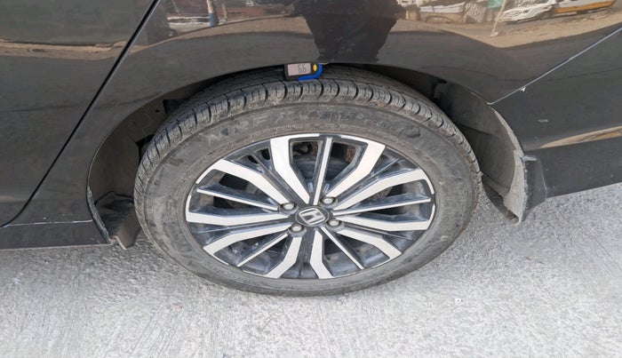 2017 Honda City 1.5L I-VTEC VX, Petrol, Manual, 93,043 km, tyre