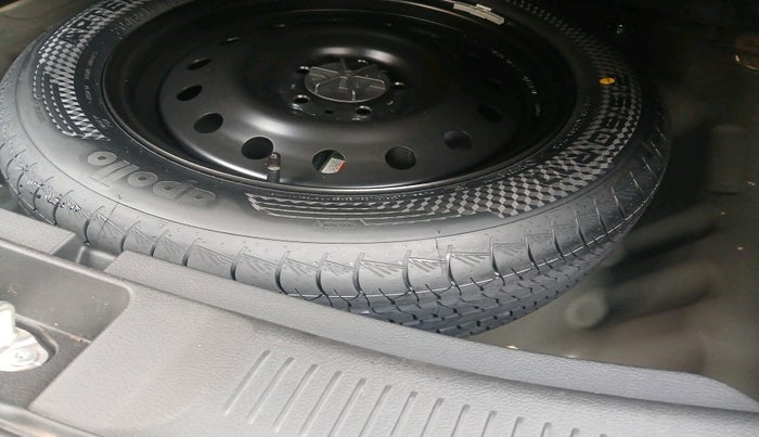 2023 Toyota URBAN CRUISER HYRYDER G NEO DRIVE, Petrol, Manual, 9,209 km, tyre