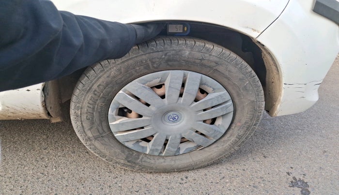 2018 Maruti Alto 800 LXI, Petrol, Manual, 85,381 km, tyre