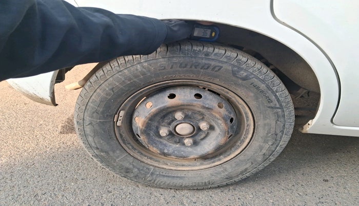 2018 Maruti Alto 800 LXI, Petrol, Manual, 85,381 km, tyre