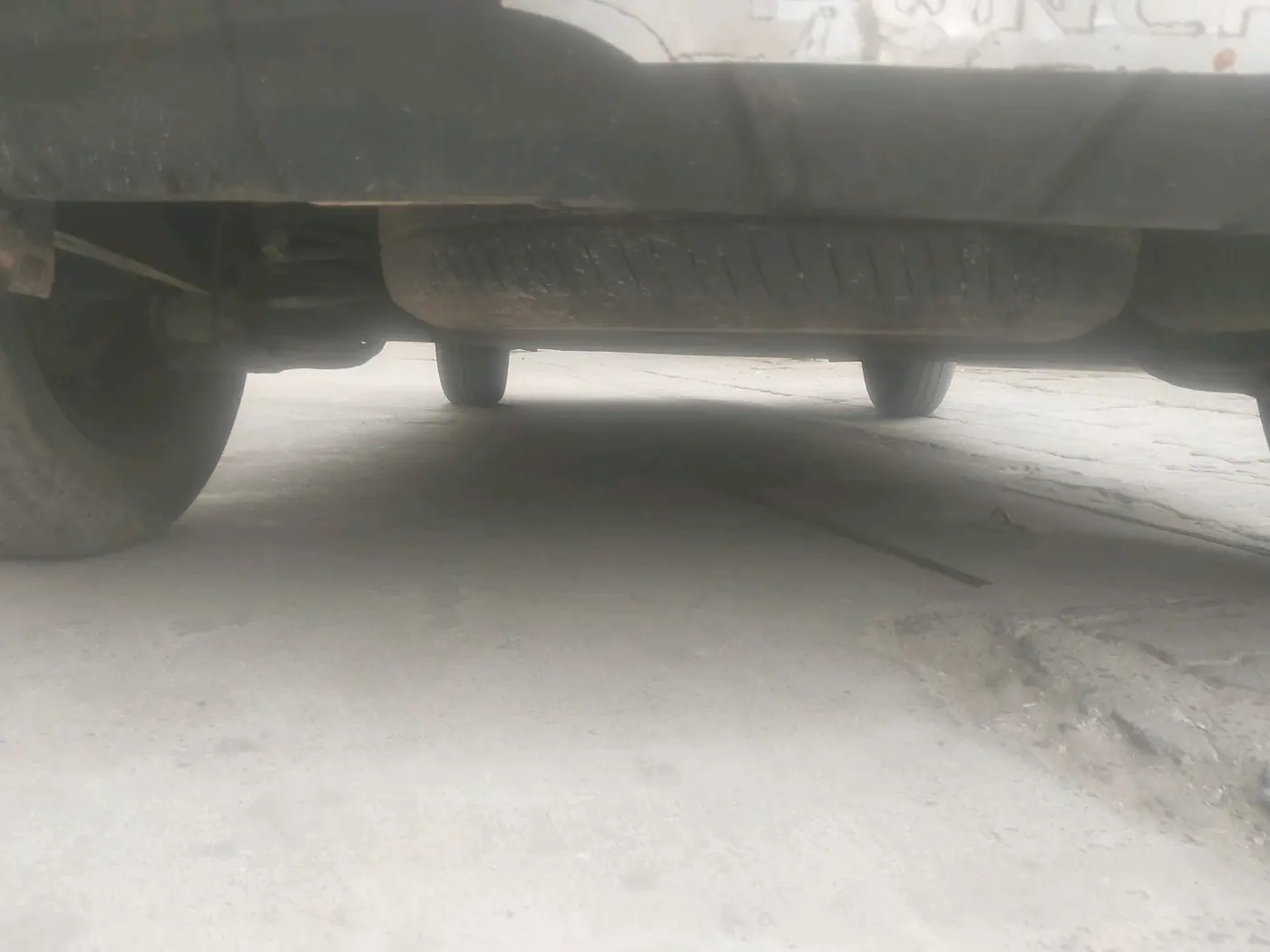 2023 Tata PUNCH PURE MT CNG, Petrol, Manual, 41,522 km, tyre