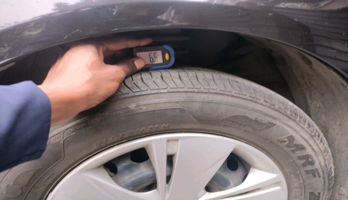 2014 Nissan Sunny XL CVT, Petrol, Automatic, 99,842 km, tyre