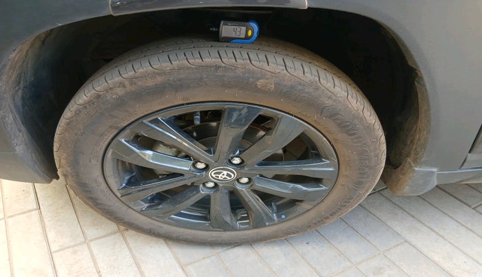 2024 Toyota Urban Cruiser Taisor S Plus 1.2 Petrol AMT, Petrol, Automatic, 21,191 km, tyre