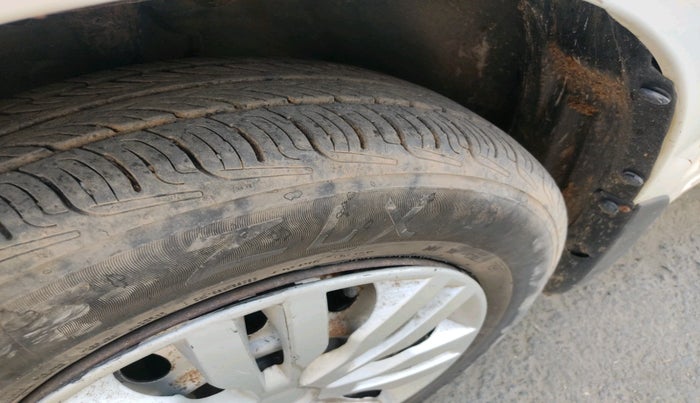 2011 Maruti Swift Dzire LDI, Diesel, Manual, 1,76,336 km, tyre