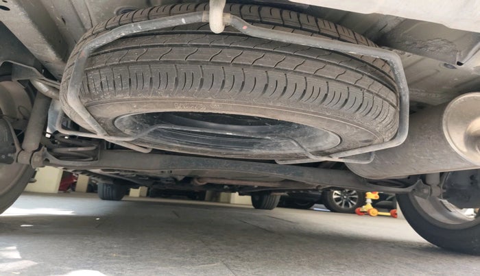 2022 Maruti XL6 ALPHA MT, Petrol, Manual, 33,005 km, tyre