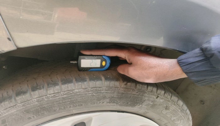 2018 Maruti Celerio VXI CNG, Petrol, Manual, 2,06,748 km, tyre