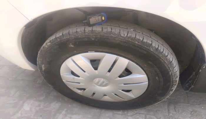 2020 Maruti Alto LXI, Petrol, Manual, 33,888 km, tyre