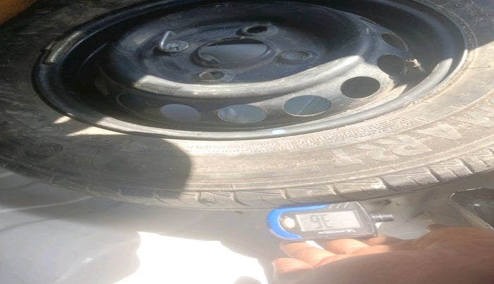 2020 Maruti Alto LXI, Petrol, Manual, 33,888 km, tyre