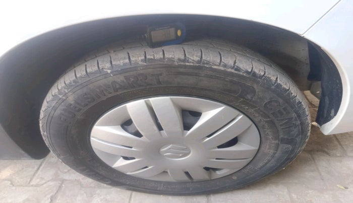 2020 Maruti Alto LXI, Petrol, Manual, 33,888 km, tyre