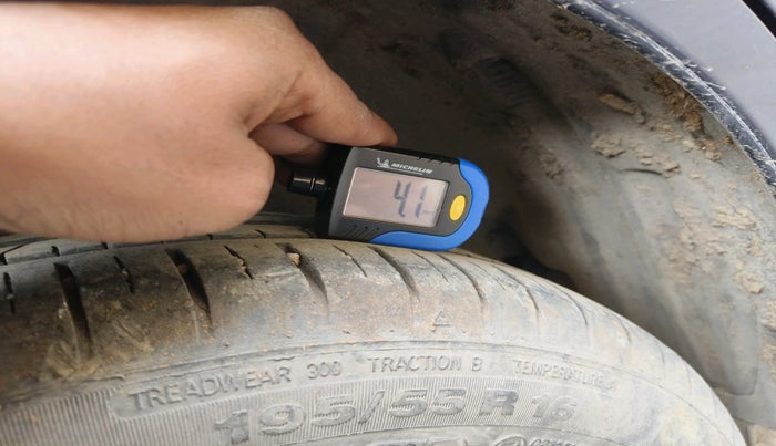 2023 Maruti Baleno ZETA PETROL 1.2, Petrol, Manual, 15,427 km, tyre