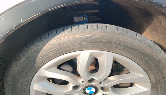 2012 BMW X3 XDRIVE 20D, Diesel, Automatic, 1,35,377 km, tyre