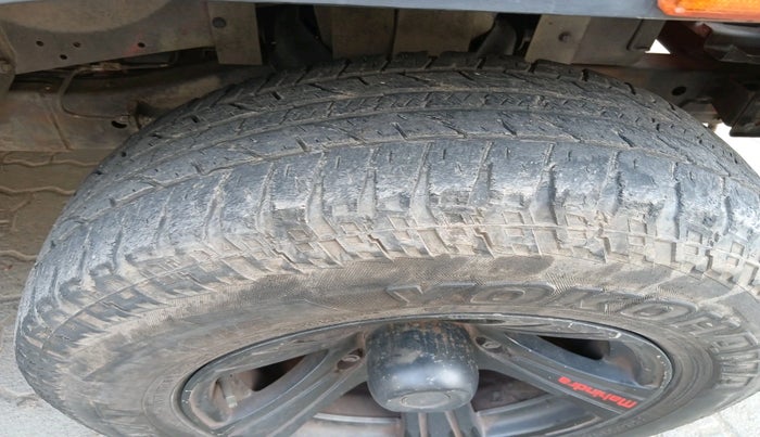 2017 Mahindra Thar CRDE 4X4 AC, Diesel, Manual, 25,041 km, tyre