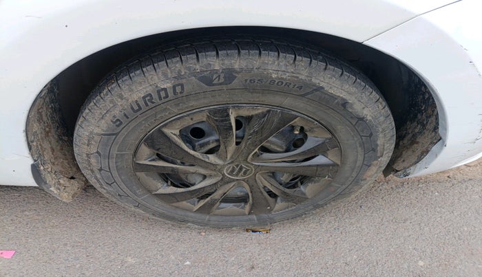 2020 Maruti Dzire VXI, Petrol, Manual, 96,687 km, tyre