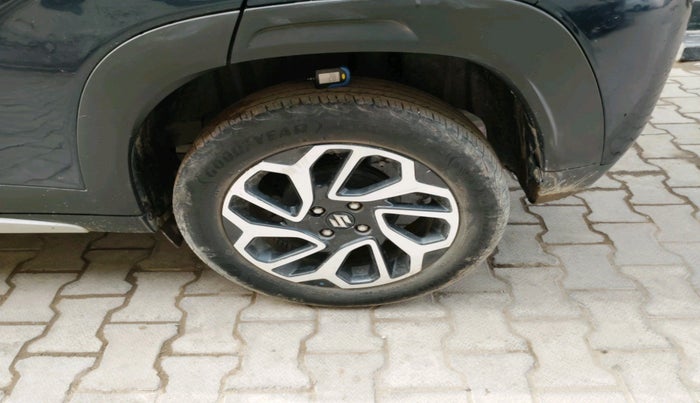 2023 Maruti FRONX ALPHA 1.0 TURBO MT, Petrol, Manual, 53,791 km, tyre