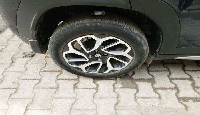 2023 Maruti FRONX ALPHA 1.0 TURBO MT, Petrol, Manual, 53,791 km, tyre