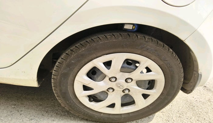 2018 Hyundai Grand i10 MAGNA AT 1.2 KAPPA VTVT, Petrol, Automatic, 94,249 km, tyre