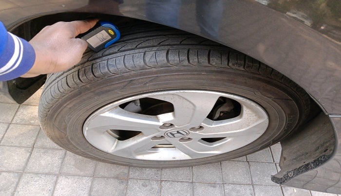 2015 Honda City 1.5L I-VTEC VX, Petrol, Manual, 96,899 km, tyre