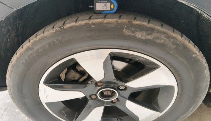 2018 Tata NEXON XZ PLUS DIESEL, Diesel, Manual, 1,21,630 km, tyre