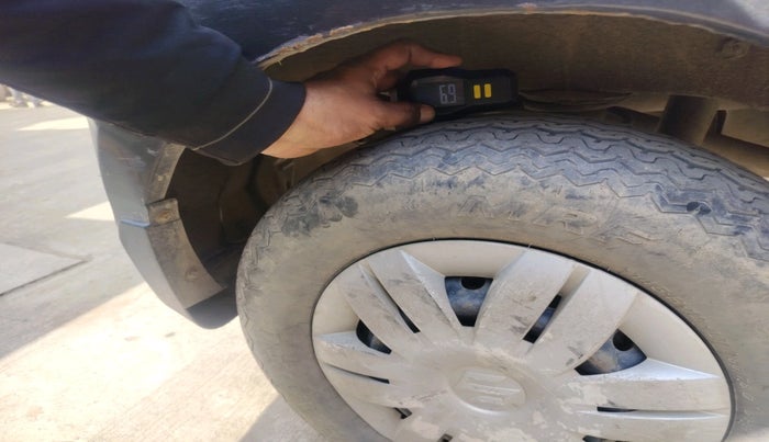 2016 Maruti Alto 800 LXI, Petrol, Manual, 67,251 km, tyre