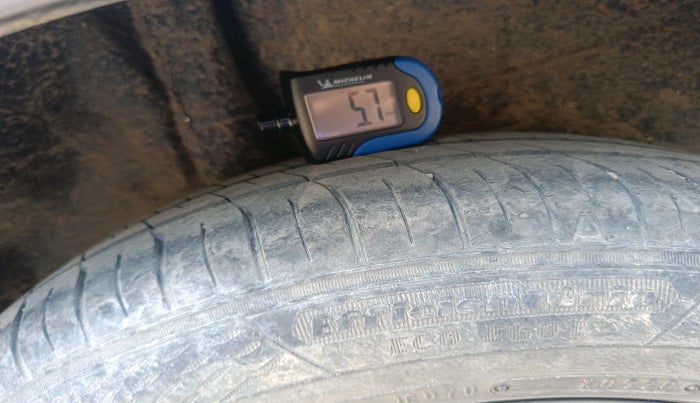 2017 Honda Jazz 1.2L I-VTEC V, Petrol, Manual, 69,198 km, tyre