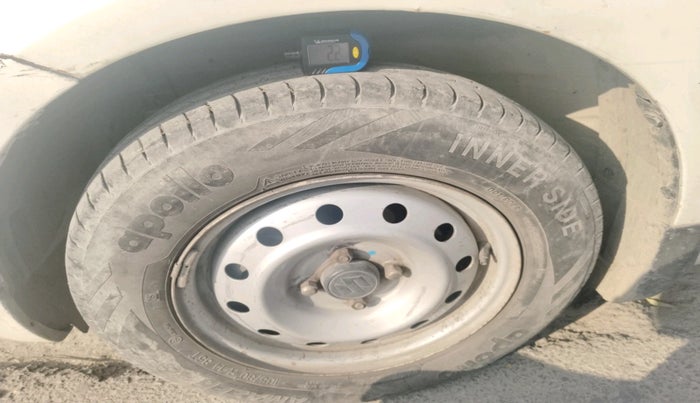 2012 Maruti Swift LXI, Petrol, Manual, 96,350 km, tyre