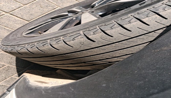 2019 Nissan Kicks XL DIESEL, Diesel, Manual, 1,39,411 km, tyre