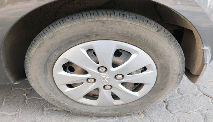 2011 Hyundai i10 SPORTZ 1.2, Petrol, Manual, 58,709 km, tyre