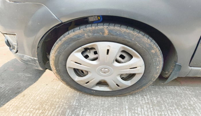 2012 Chevrolet Spark LS 1.0 LPG, Petrol, Manual, 72,900 km, tyre