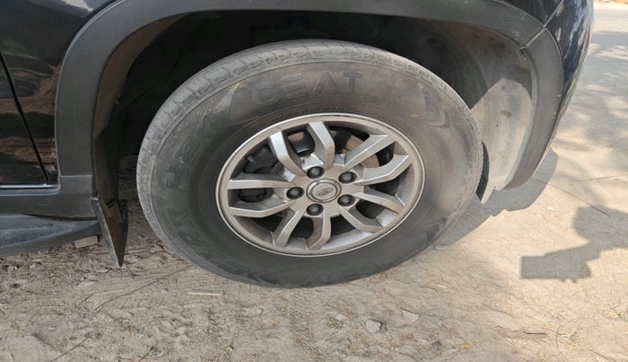 2019 Mahindra TUV300 T8, Diesel, Manual, 1,28,291 km, tyre