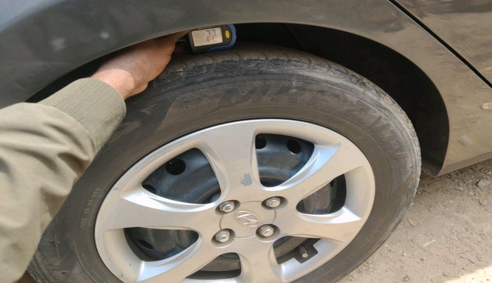 2011 Hyundai Verna FLUIDIC 1.6 VTVT EX, Petrol, Manual, 1,02,981 km, tyre