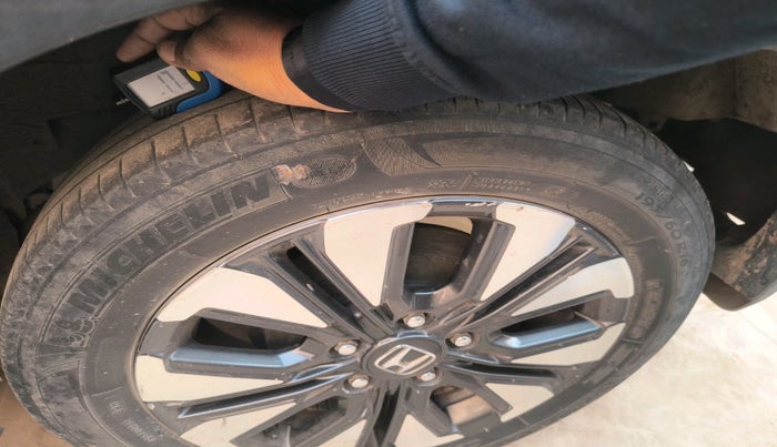 2021 Honda WR-V 1.5L I-DTEC SV MT, Diesel, Manual, 86,789 km, tyre