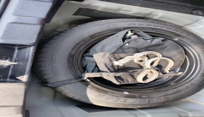 2021 Tata NEXON XZA PLUS SUNROOF DUAL TONE PETROL, Petrol, Automatic, 75,781 km, tyre