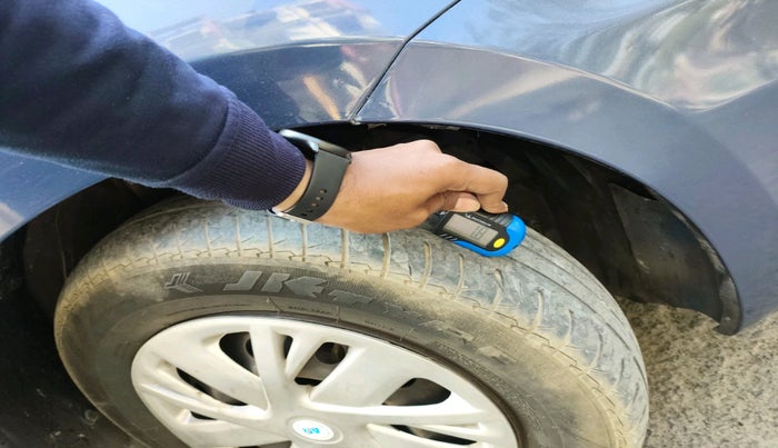 2021 Maruti Dzire VXI, Petrol, Manual, 46,285 km, tyre