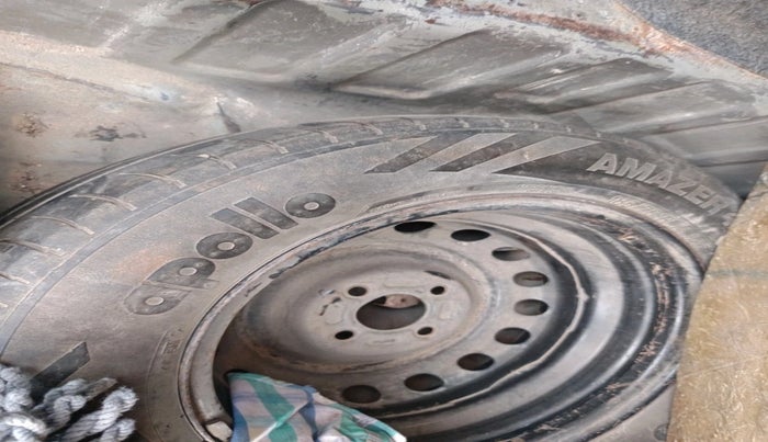 2013 Nissan Sunny XL DIESEL, Diesel, Manual, 1,03,622 km, tyre